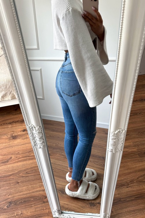 jeansy-skinny-damskie-stradivarius.jpeg