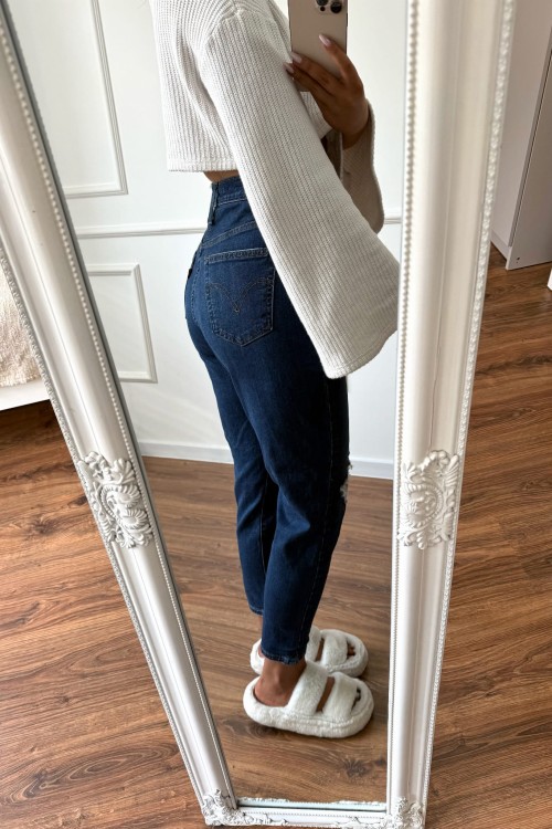jeansy-damskie-mom-fit-levis.jpeg