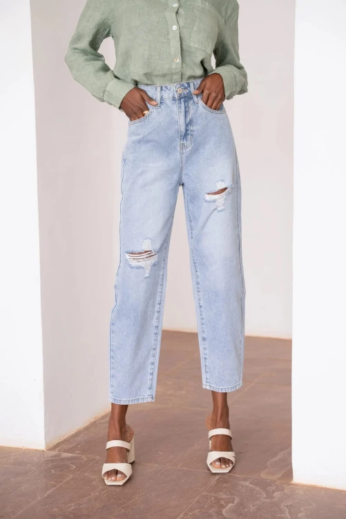 jeansy-loose-mom-fit-z-dziurami-lullabv.jpg